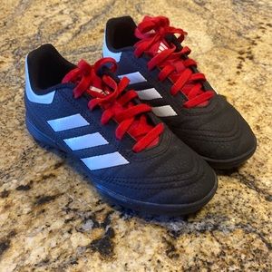 Indoor soccer sneakers 12K US